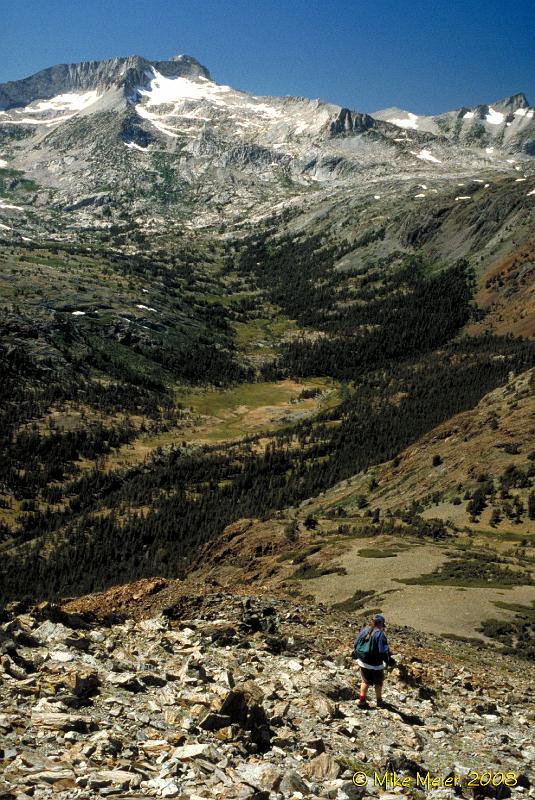 Tioga-1999-151.jpg - Mount Conness and the Hall Wilderness, from Tioga Peak