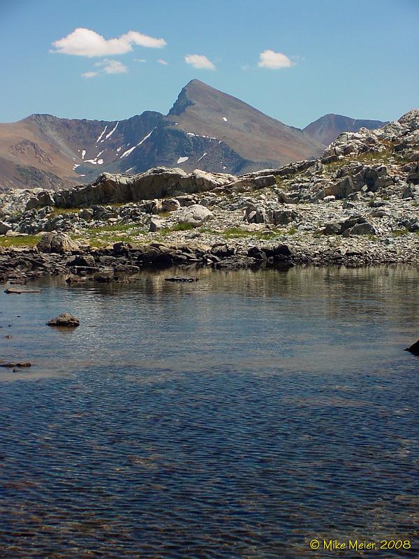 Tioga2003-04.jpg - Small lake on the crest above Saddlebag Lake, looking towards Mount Dana