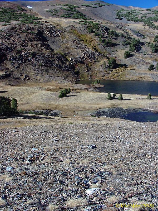 Tioga2005-20.jpg - The hike back down Tioga Peak